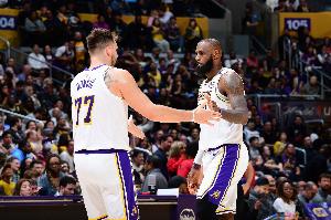 星空体育APP-此前被公牛虐31分&amp;明日再战！ESPN预测胜率：湖人高达77.5%