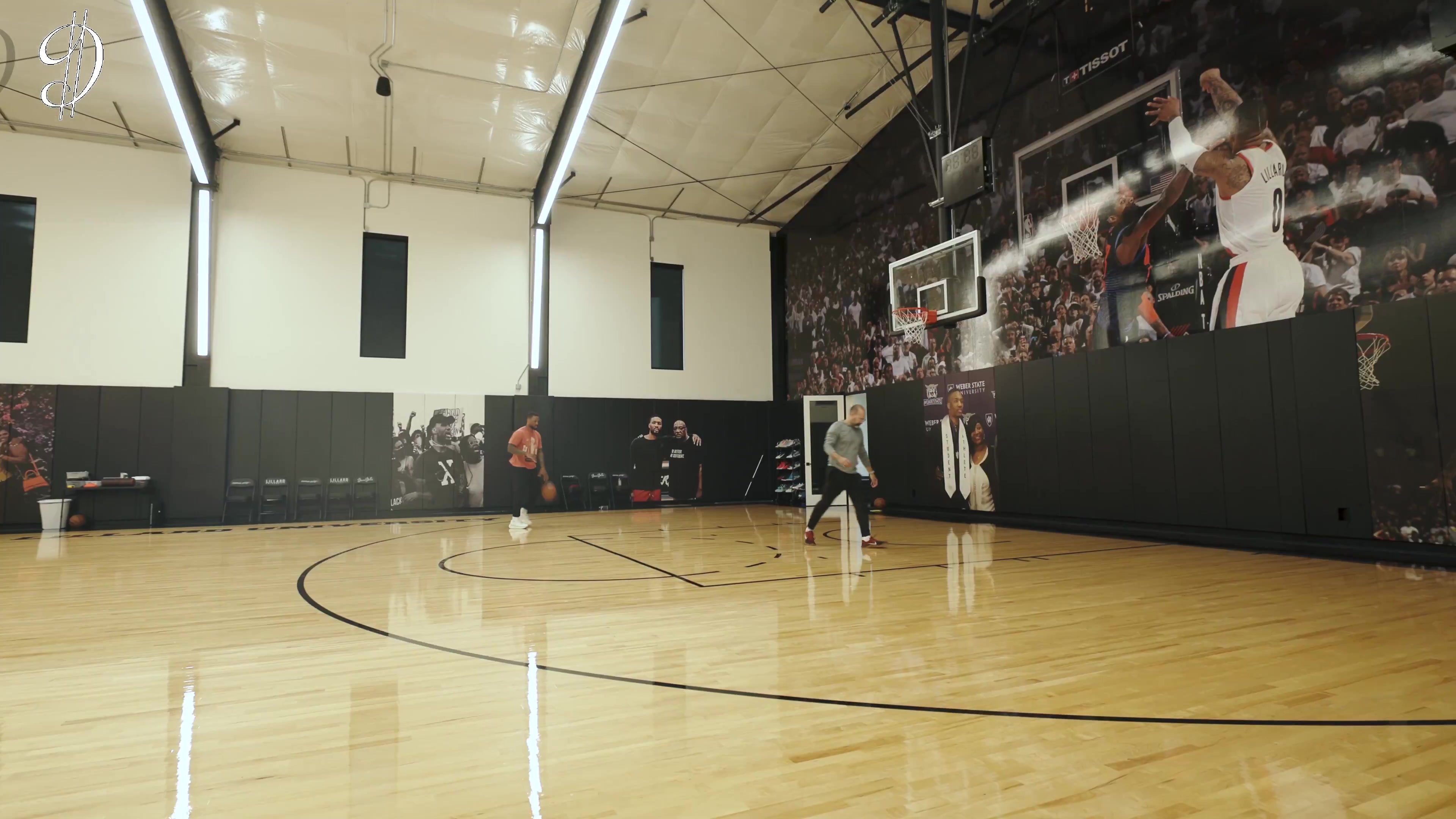 星空体育官网-重回球场！利拉德更新社媒 晒自己投篮+跑步训练视频