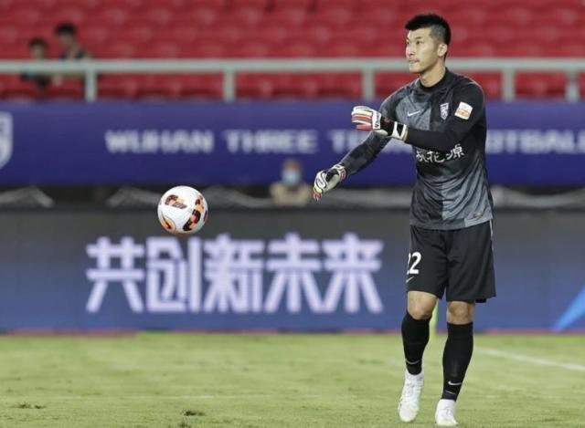 星空体育APP-三镇国门再次送出大礼 3战2次失误国足还敢用吗？