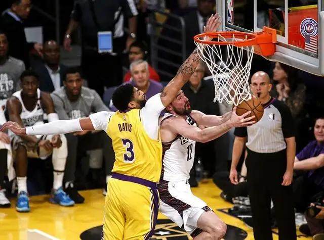 Xingkong Sports-【人物】哈姆拉希德·华莱士上任 浓眉哥迎复苏赛季？