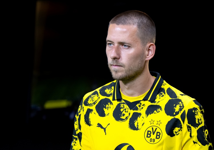 星空体育APP-德天空：曼联和马竞有意多特后卫安东，已询问相关情况